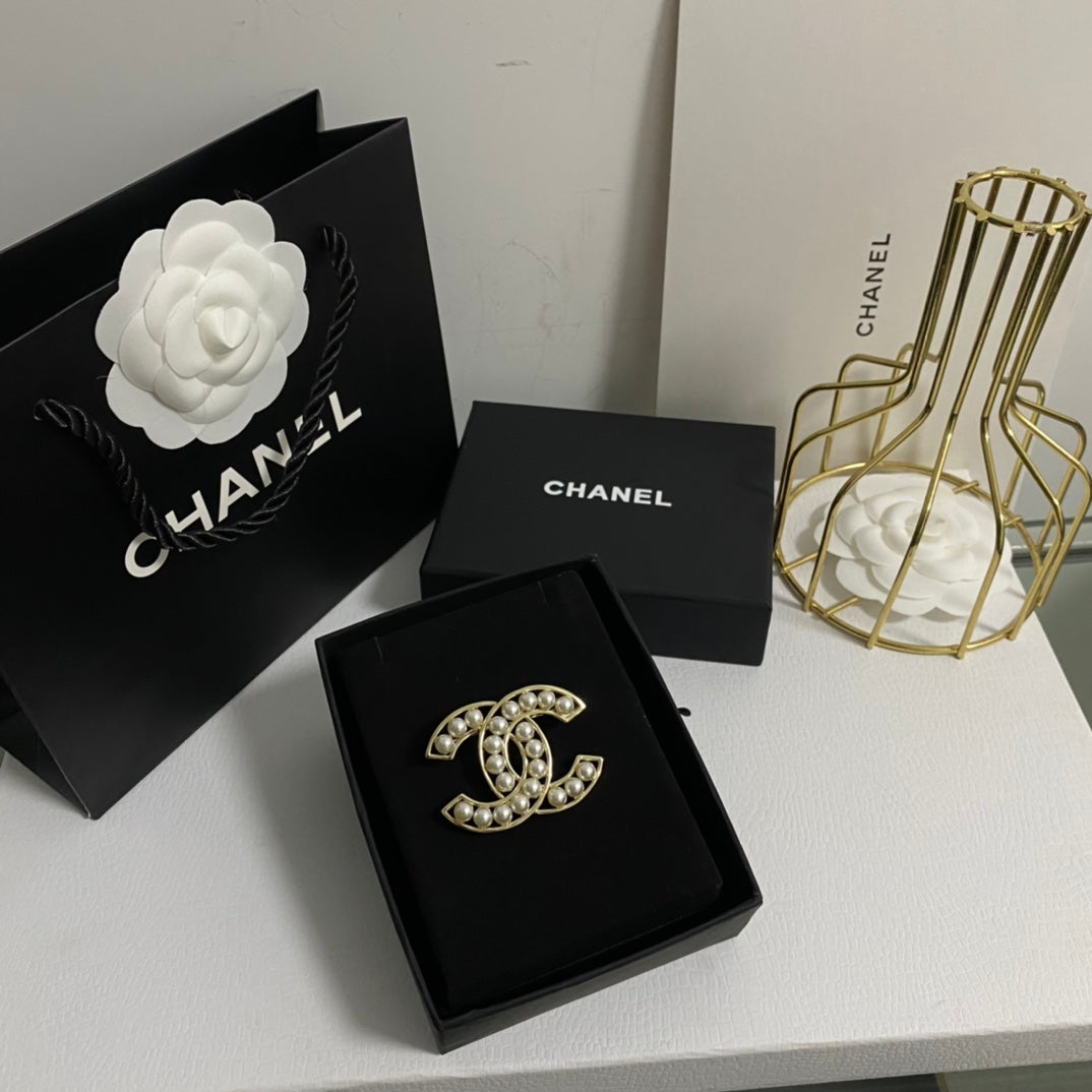 Parel Broche