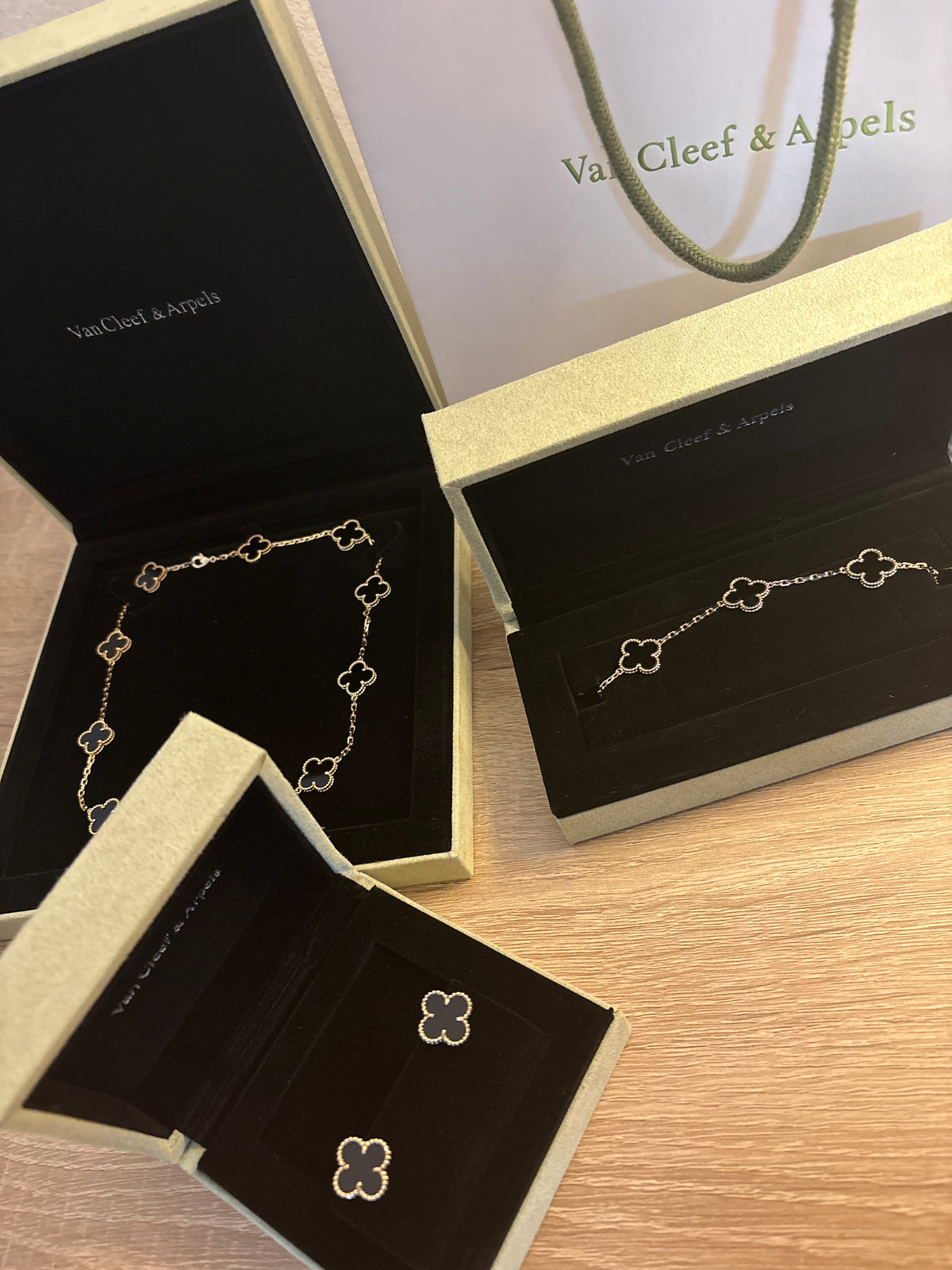 Clever set black